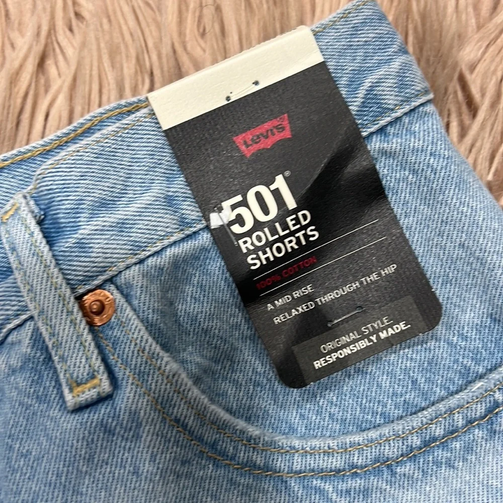Levis levi s®